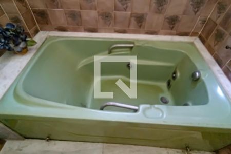 Casa à venda com 600m², 4 quartos e 1 vaga Casa à venda com 600m², 4 quartos e 1 vagabanheiro 2