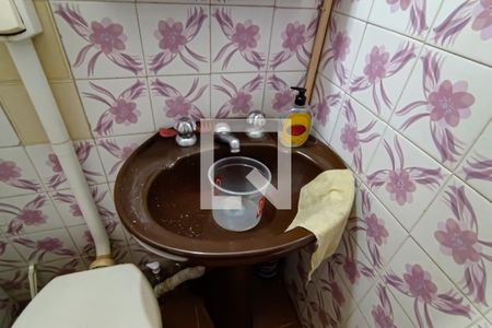 Casa à venda com 600m², 4 quartos e 1 vaga Casa à venda com 600m², 4 quartos e 1 vagabanheiro de serviço