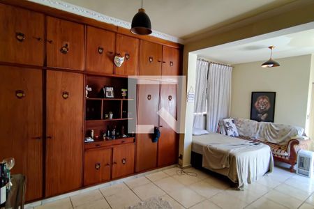 Casa à venda com 600m², 4 quartos e 1 vaga Casa à venda com 600m², 4 quartos e 1 vagaquarto 3 - suite