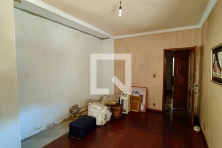 Casa à venda com 600m², 4 quartos e 1 vaga Casa à venda com 600m², 4 quartos e 1 vagaquarto 1