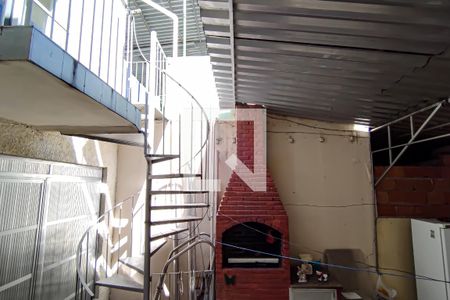 Casa à venda com 600m², 4 quartos e 1 vaga Casa à venda com 600m², 4 quartos e 1 vagaarea de serviço