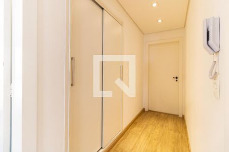 Apartamento para alugar com 262m², 2 quartos e 2 vagas Apartamento para alugar com 262m², 2 quartos e 2 vagasCorredor