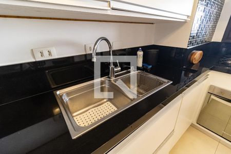 Apartamento para alugar com 262m², 2 quartos e 2 vagas Apartamento para alugar com 262m², 2 quartos e 2 vagasCozinha