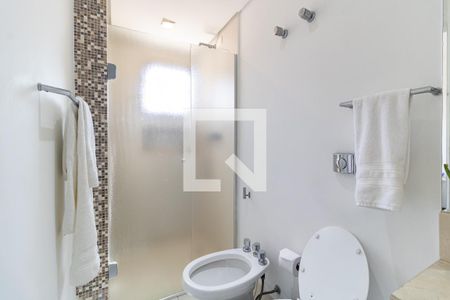 Apartamento para alugar com 262m², 2 quartos e 2 vagas Apartamento para alugar com 262m², 2 quartos e 2 vagasBanheiro da Suíte 2