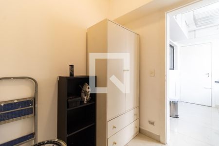 Apartamento para alugar com 262m², 2 quartos e 2 vagas Apartamento para alugar com 262m², 2 quartos e 2 vagasQuarto de Serviço