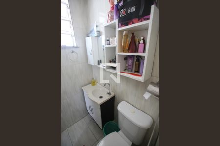 Casa à venda com 86m², 2 quartos e sem vagaBanheiro da Suíte