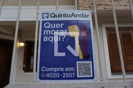 Casa de condomínio à venda com 169m², 3 quartos e 3 vagasPlaqu