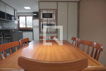 Casa de condomínio à venda com 169m², 3 quartos e 3 vagasCozinha 