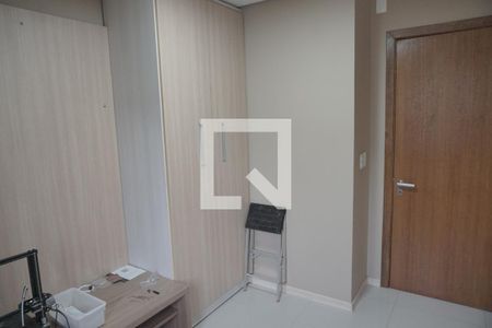 Casa de condomínio à venda com 169m², 3 quartos e 3 vagasQuarto