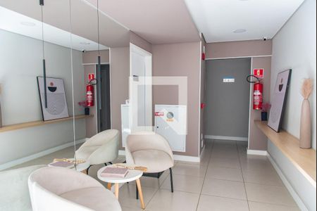 Apartamento à venda com 37m², 2 quartos e sem vaga Apartamento à venda com 37m², 2 quartos e sem vagaHall de entrada