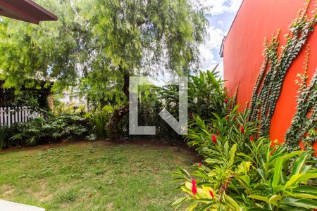 Apartamento à venda com 329m², 4 quartos e 4 vagas Apartamento à venda com 329m², 4 quartos e 4 vagasÁrea Externa