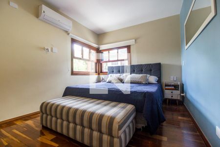 Apartamento à venda com 329m², 4 quartos e 4 vagas Apartamento à venda com 329m², 4 quartos e 4 vagasSuíte 1