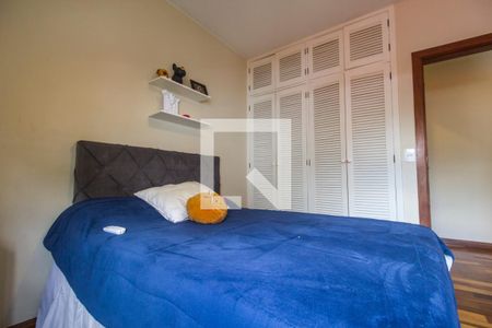 Apartamento à venda com 329m², 4 quartos e 4 vagas Apartamento à venda com 329m², 4 quartos e 4 vagasQuarto 2