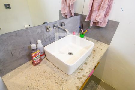 Apartamento à venda com 329m², 4 quartos e 4 vagas Apartamento à venda com 329m², 4 quartos e 4 vagasBanheiro