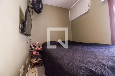 Apartamento à venda com 329m², 4 quartos e 4 vagas Apartamento à venda com 329m², 4 quartos e 4 vagasEdicula