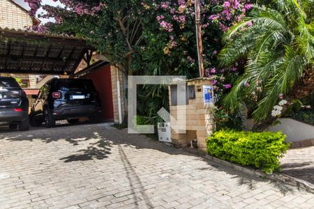 Apartamento à venda com 329m², 4 quartos e 4 vagas Apartamento à venda com 329m², 4 quartos e 4 vagasPlaquinha