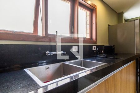 Apartamento à venda com 329m², 4 quartos e 4 vagas Apartamento à venda com 329m², 4 quartos e 4 vagasCozinha