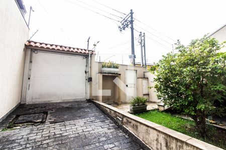Casa à venda com 322m², 5 quartos e 6 vagasQuintal