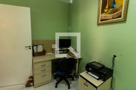 Casa à venda com 322m², 5 quartos e 6 vagasEscritório