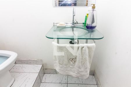 Casa à venda com 322m², 5 quartos e 6 vagasBanheiro da Suíte 3