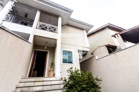 Casa à venda com 322m², 5 quartos e 6 vagasFachada Casa