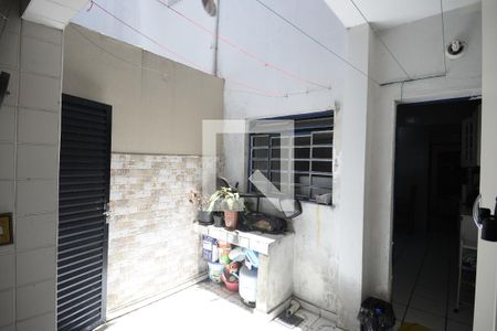 Casa de condomínio à venda com 120m², 2 quartos e 1 vagaÁrea de Serviço