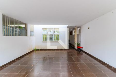 Casa à venda com 160m², 3 quartos e 2 vagas Casa à venda com 160m², 3 quartos e 2 vagasGaragem