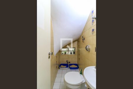 Casa à venda com 160m², 3 quartos e 2 vagas Casa à venda com 160m², 3 quartos e 2 vagasLavabo