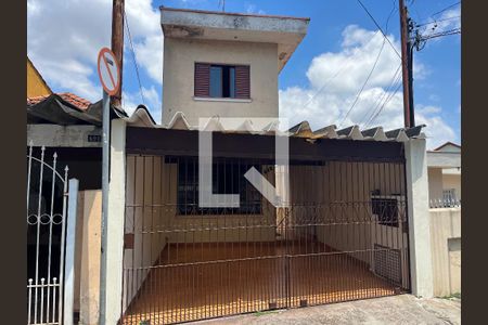 Casa à venda com 160m², 2 quartos e 2 vagasFachada