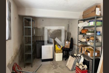 Casa à venda com 160m², 2 quartos e 2 vagas Casa à venda com 160m², 2 quartos e 2 vagasQuarto de Serviço