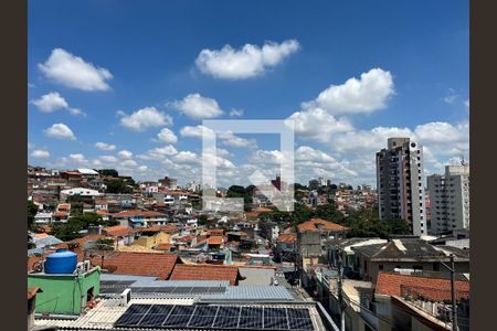 Casa à venda com 160m², 2 quartos e 2 vagas Casa à venda com 160m², 2 quartos e 2 vagasVista