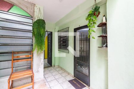 Casa à venda com 250m², 2 quartos e 2 vagas Casa à venda com 250m², 2 quartos e 2 vagasÁrea de Serviço