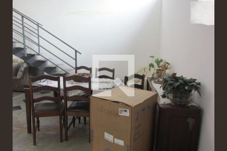 Casa à venda com 205m², 3 quartos e 4 vagas