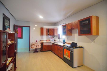 Casa à venda com 300m², 2 quartos e 2 vagas Casa à venda com 300m², 2 quartos e 2 vagasCozinha