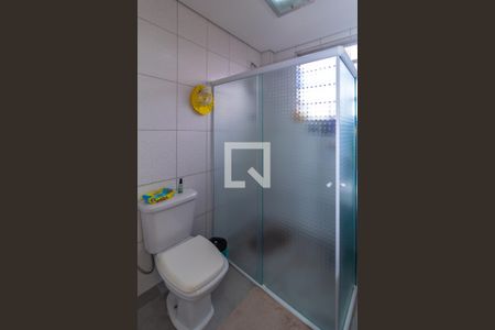 Apartamento à venda com 90m², 2 quartos e 1 vaga Apartamento à venda com 90m², 2 quartos e 1 vagaBanheiro