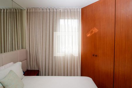 Apartamento à venda com 90m², 3 quartos e 2 vagas Apartamento à venda com 90m², 3 quartos e 2 vagasSuite