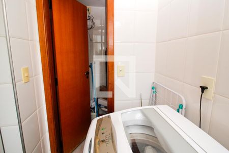 Apartamento à venda com 90m², 3 quartos e 2 vagas Apartamento à venda com 90m², 3 quartos e 2 vagasArea de Serviço