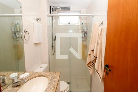 Apartamento à venda com 90m², 3 quartos e 2 vagas Apartamento à venda com 90m², 3 quartos e 2 vagasBanheiro Suite