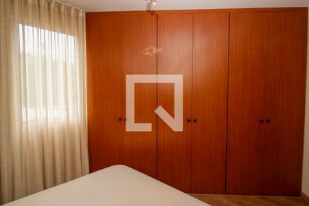 Apartamento à venda com 90m², 3 quartos e 2 vagas Apartamento à venda com 90m², 3 quartos e 2 vagasSuite