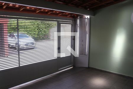 Casa à venda com 91m², 2 quartos e 2 vagasGaragem