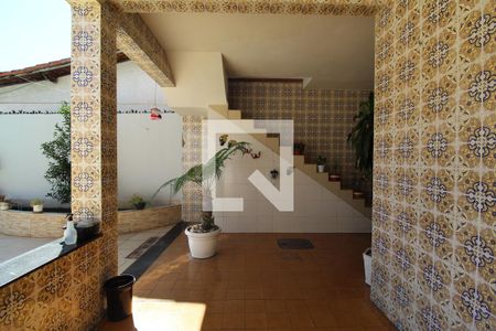 Casa à venda com 237m², 2 quartos e 3 vagasVaranda dos fundos