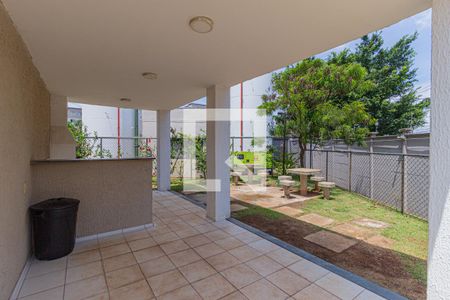 Apartamento à venda com 42m², 2 quartos e sem vagaÁrea comum - Churrasqueira