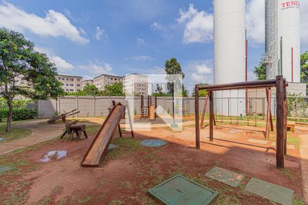 Apartamento à venda com 42m², 2 quartos e sem vagaÁrea comum - Playground