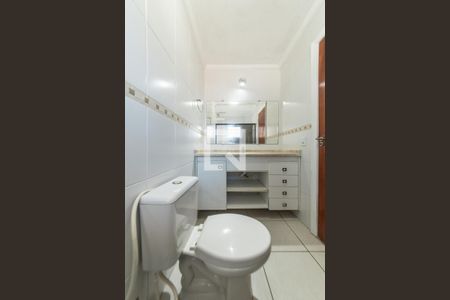 Apartamento para alugar com 76m², 2 quartos e 2 vagasBanheiro da Suíte