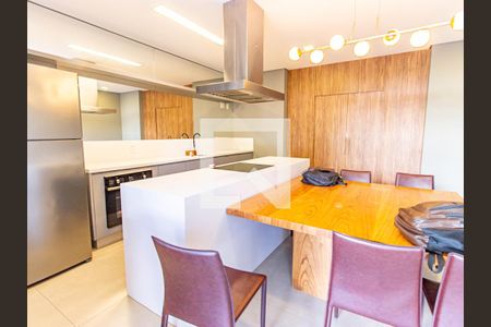 Apartamento à venda com 68m², 2 quartos e 1 vaga Apartamento à venda com 68m², 2 quartos e 1 vagaArea comum - Salão Gourmet
