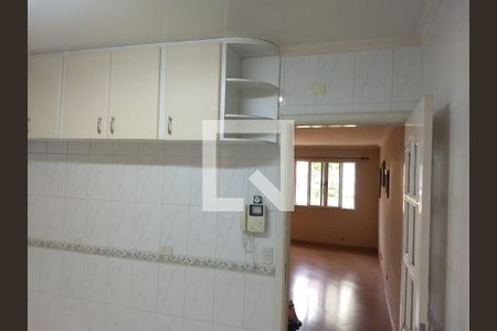 Casa à venda com 143m², 2 quartos e 3 vagas