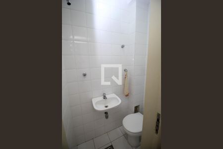 Apartamento à venda com 138m², 3 quartos e 2 vagas Apartamento à venda com 138m², 3 quartos e 2 vagasBanheiro de Serviço