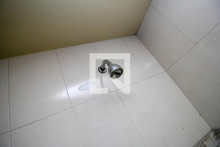 Apartamento à venda com 138m², 3 quartos e 2 vagas Apartamento à venda com 138m², 3 quartos e 2 vagasChuveiro