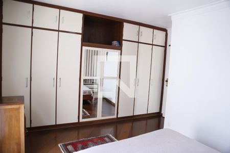 Casa à venda com 100m², 3 quartos e 3 vagasSuíte