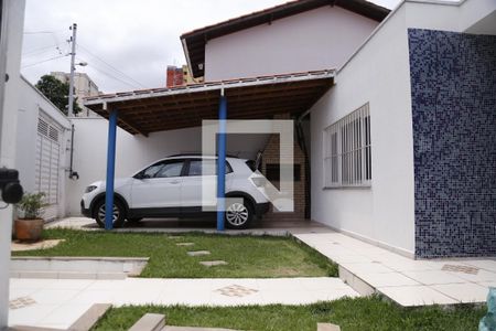 Casa à venda com 100m², 3 quartos e 3 vagasGaragem Coberta 2